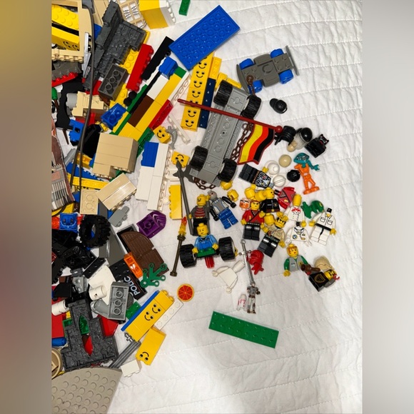 Huge Lego Bundle - Picture 3 of 12